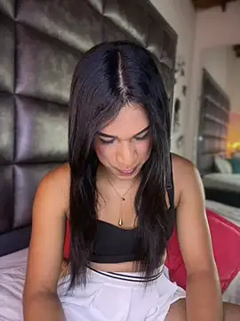 Ashly Miller online show from February 20, 7:49 pm