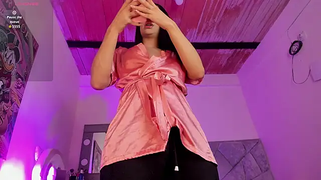 Sweet Cinthia online show from November 19, 10:43 pm