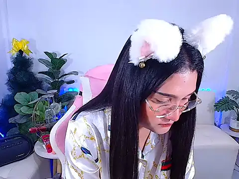 plysaithailand online show from December 19, 12:05 am