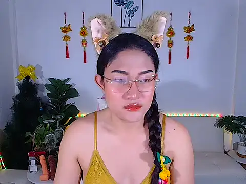 plysaithailand online show from February 9, 8:21 am