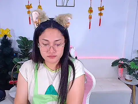 plysaithailand online show from March 15, 1:58 pm