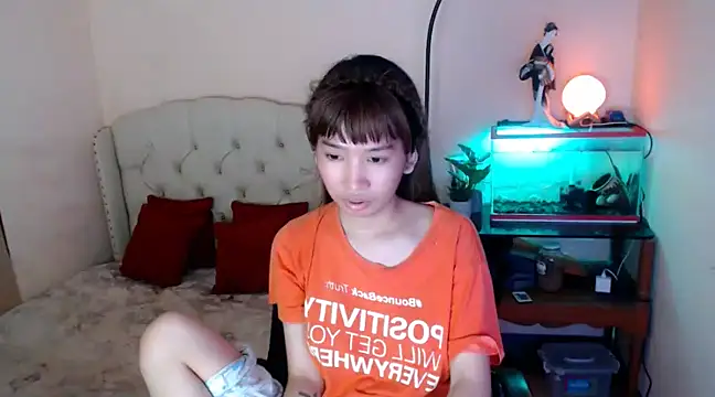 shantalfoxxy online show from January 6, 12:35 pm