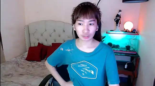 shantalfoxxy online show from February 24, 11:43 am