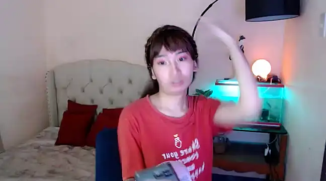 shantalfoxxy online show from March 11, 12:11 am