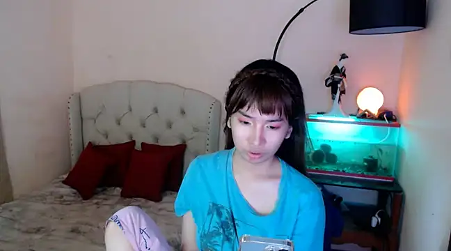 shantalfoxxy online show from March 19, 12:26 am