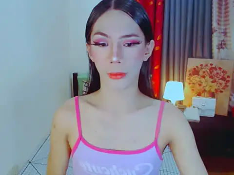Snapshot of ELLIZABETHFORCUMXX chatting on October 21, 2:07 pm ELLIZABETHFORCUMXX online show from October 21, 2:07 pm
