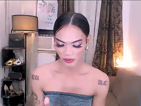 ELLIZABETHFORCUMXX online show from February 10, 2:57 pm