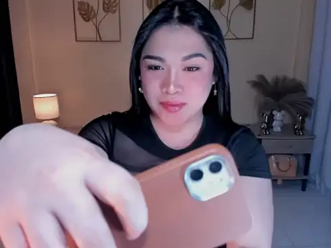 MaxeneCullens online show from February 2, 3:27 am