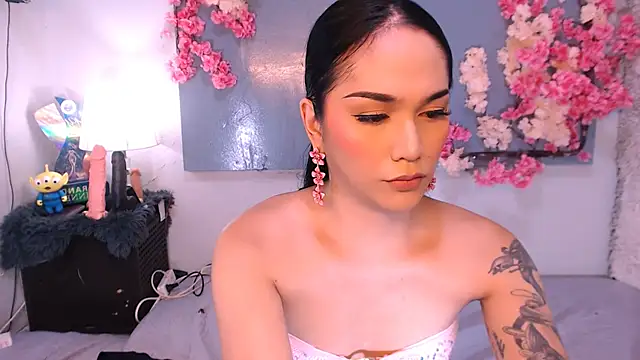 Oriental Tiara online show from October 5, 3:07 am