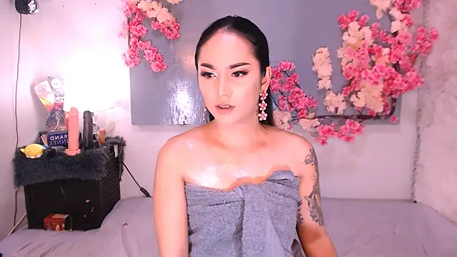 Oriental Tiara online show from October 18, 10:41 am