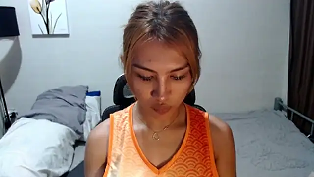 luxxy grand online show from June 26, 7:45 am