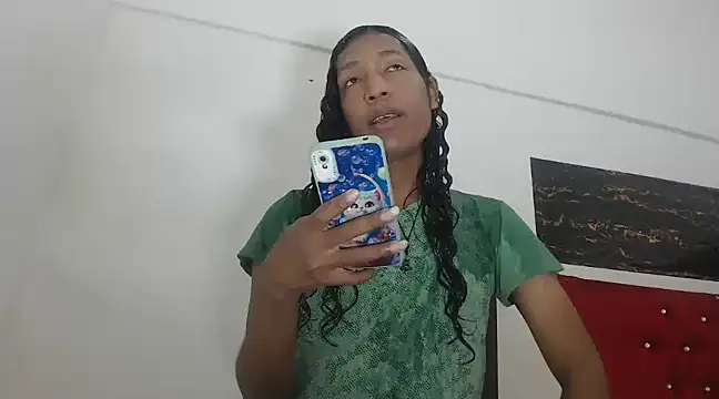 shairaStarr online show from December 6, 12:33 pm