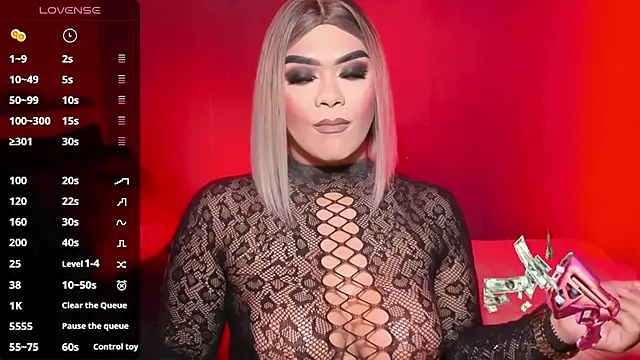 Snapshot of VictoriaEliz chatting on September 28, 7:35 pm VictoriaEliz online show from September 28, 7:35 pm