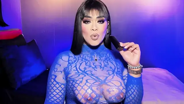 VictoriaEliz online show from January 7, 4:10 pm