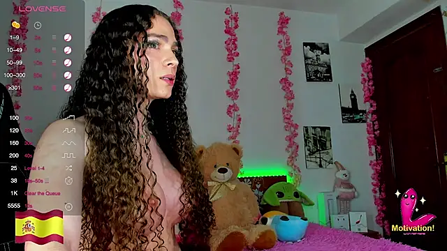gabrielatafur  online show from December 15, 3:34 am