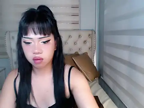 RebecaNextToYou online show from May 12, 11:41 am