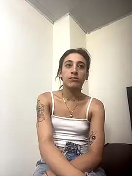 andreahhill online show from October 29, 7:45 pm