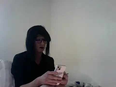 Evassou69 online show from May 9, 10:44 am