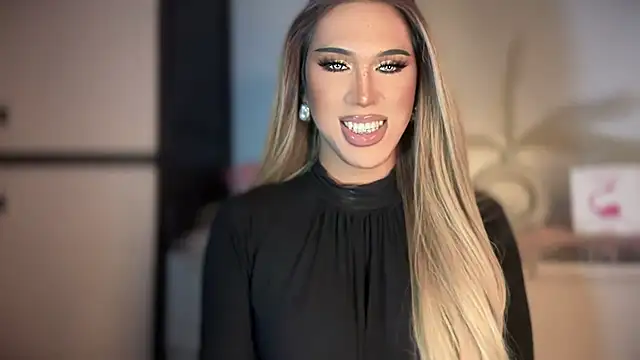 Ts glamxxxx online show from December 15, 7:59 am