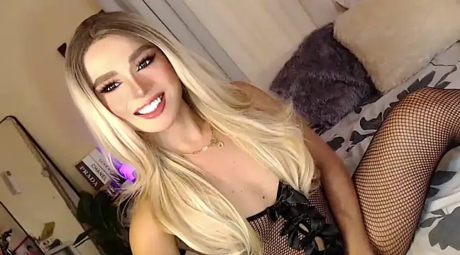 Classic Charm online show from February 13, 5:01 pm