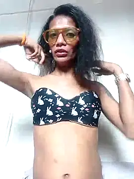 SofiaLibreTs online show from November 18, 6:13 am