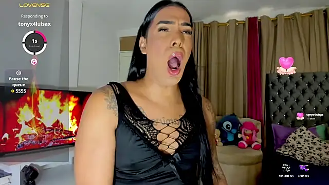 Samra Naugthy online show from April 6, 10:32 pm