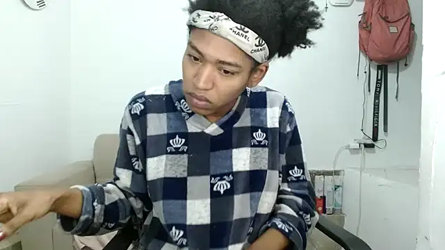 angelamarie1 online show from November 16, 7:35 pm