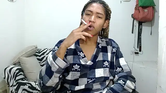 angelamarie1 online show from January 11, 10:44 am