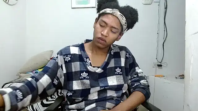 angelamarie1 online show from February 9, 12:06 am