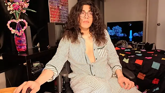 ShinyCherub online show from March 18, 12:57 am