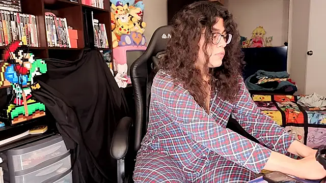 ShinyCherub online show from March 4, 5:46 am