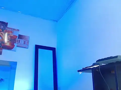 sofia collenx online show from April 15, 1:44 am