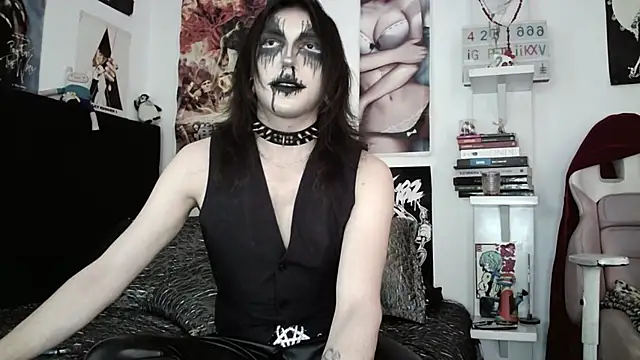 kiiler queen online show from May 23, 4:47 pm